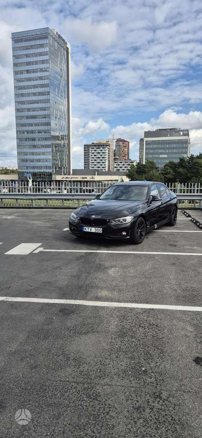 BMW 320, 2.0 l., Седан