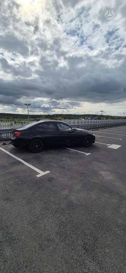 BMW 320, 2.0 l., Седан