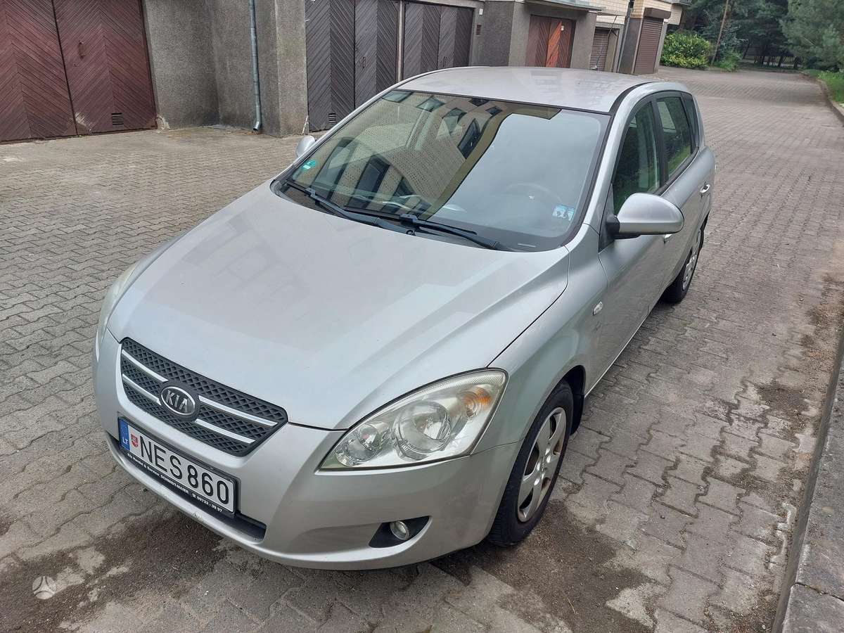 Kia Ceed, 1.4 l., Хэтчбек