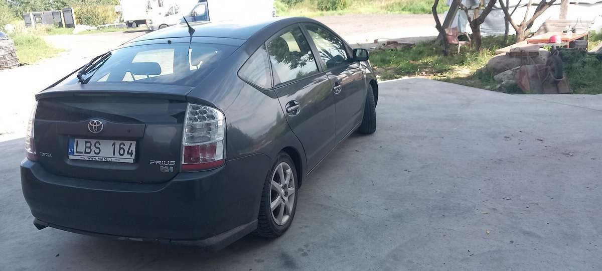 Toyota Prius - 6