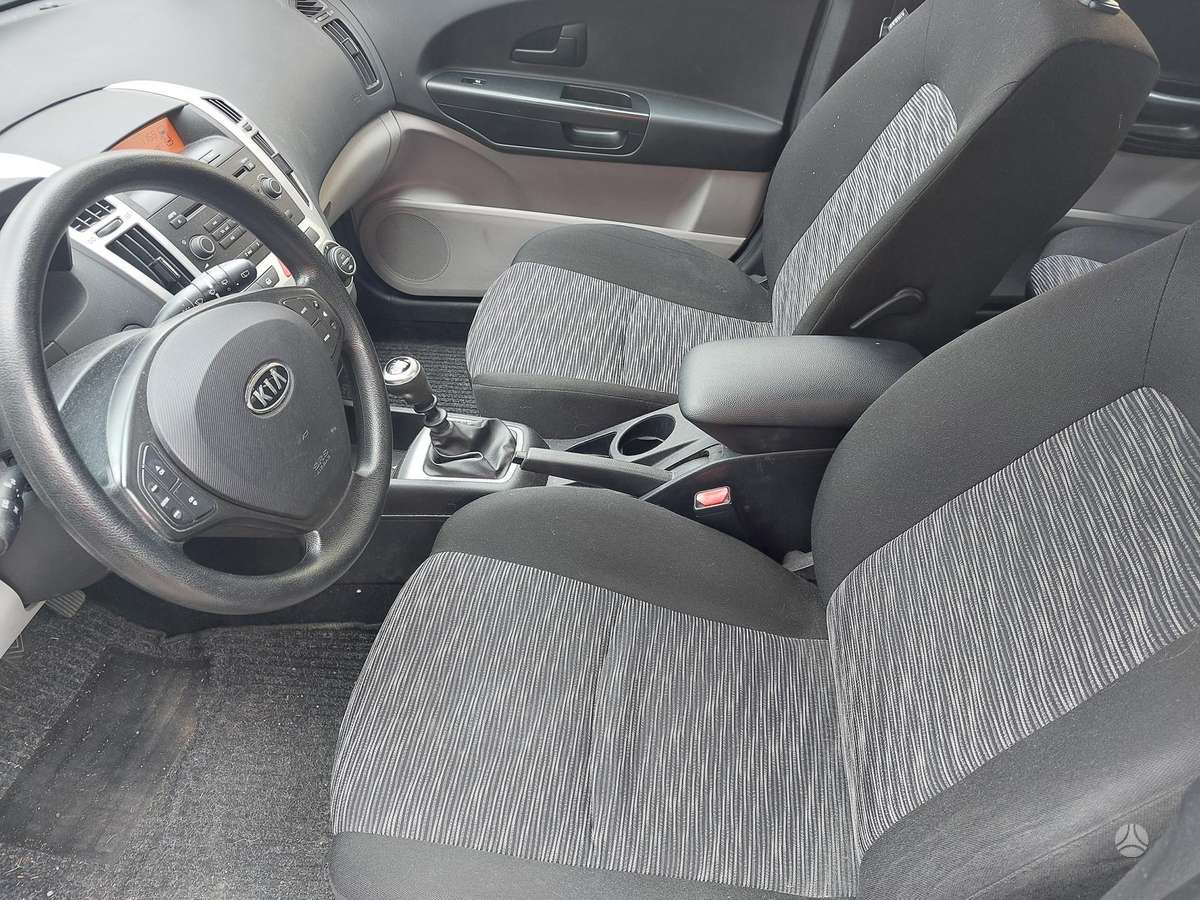 Kia Ceed, 1.4 l., Хэтчбек