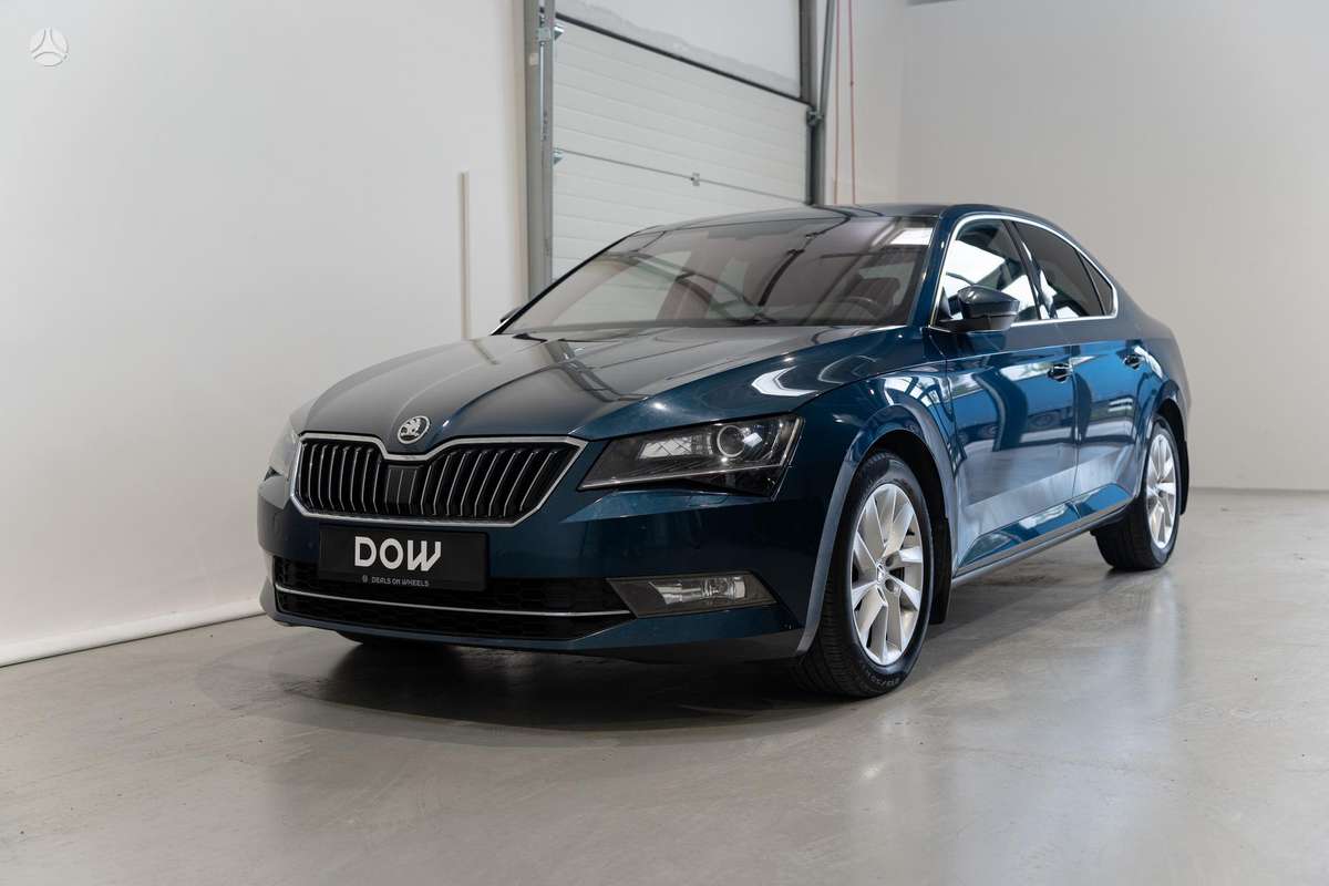 Skoda Superb, 2.0 l., Седан