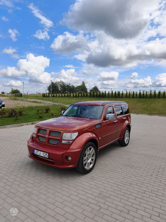 Dodge Nitro, 2.8 l., Внедорожник / Кроссовер