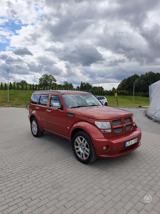 Dodge Nitro, 2.8 l., Внедорожник / Кроссовер