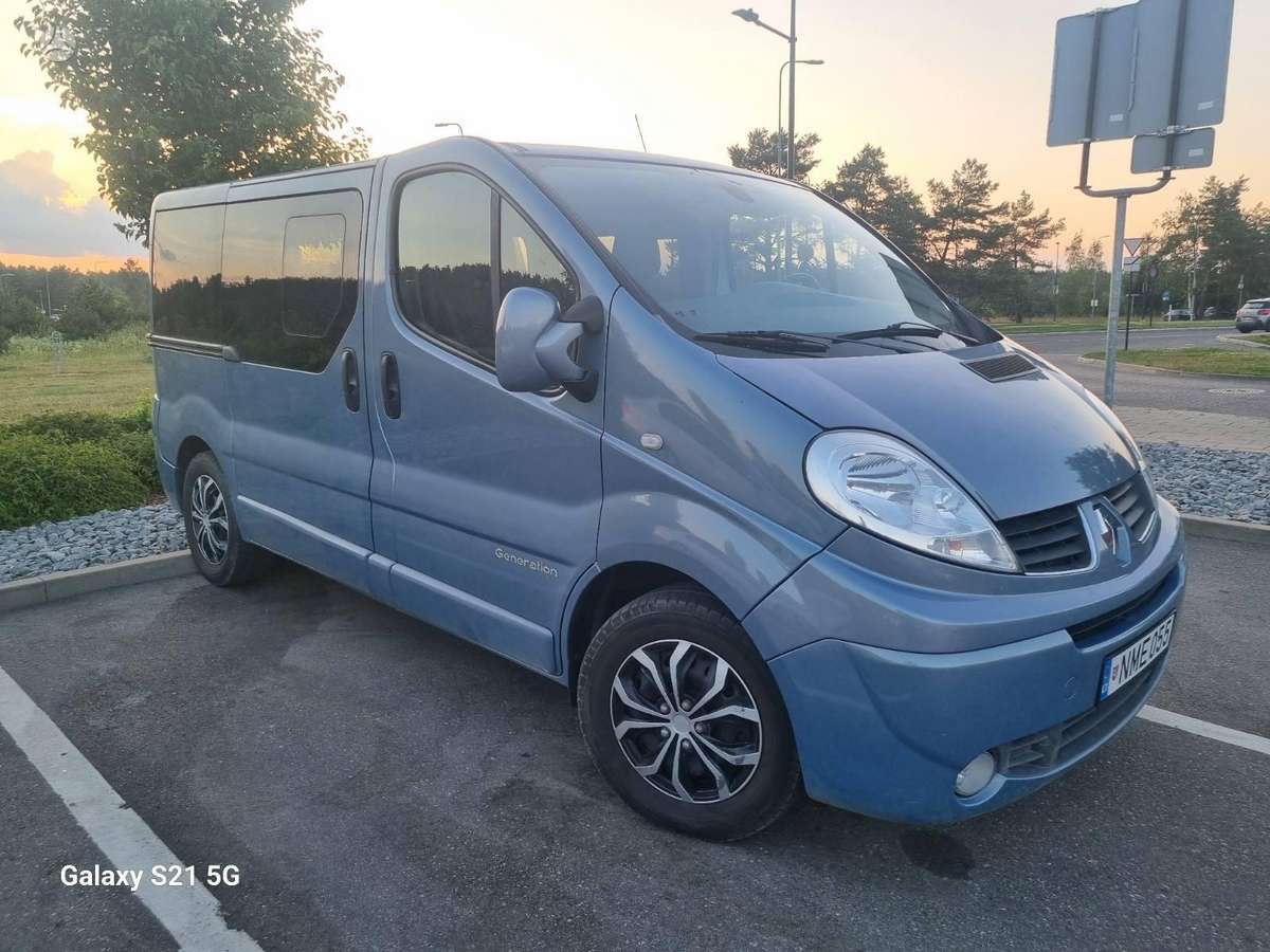 Renault Trafic, 2.0 l., Минивэн