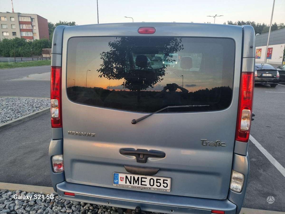 Renault Trafic, 2.0 l., mpv / minivan