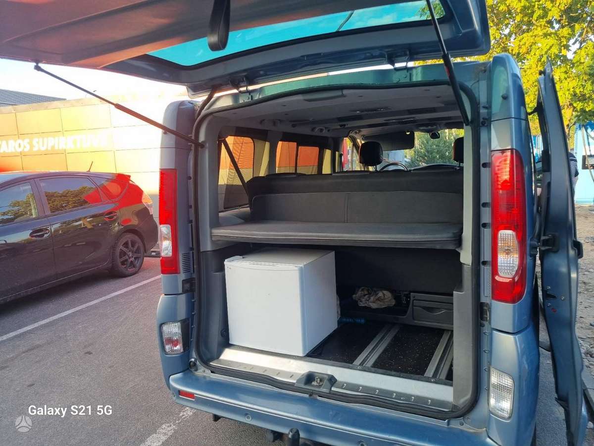 Renault Trafic, 2.0 l., Минивэн
