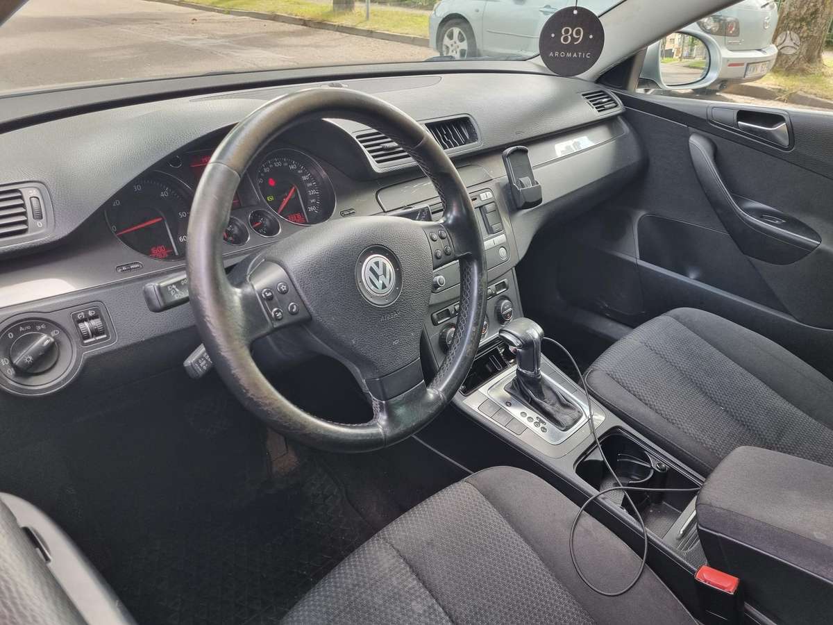 Volkswagen Passat, 2.0 l., Универсал