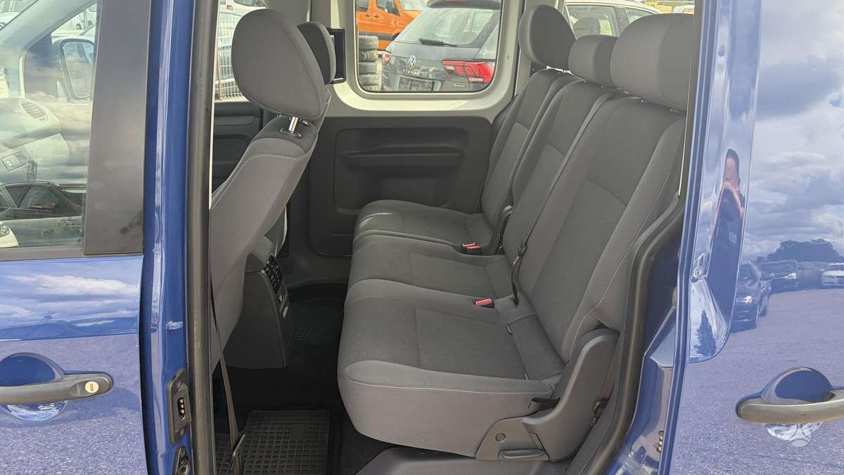 Volkswagen Caddy - 11