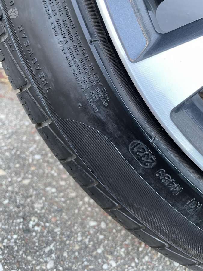 Pirelli Cinturato, всесезонные 225/45 R18