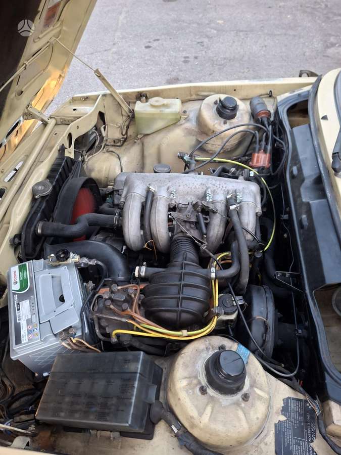 BMW 320, 2.0 l., Седан