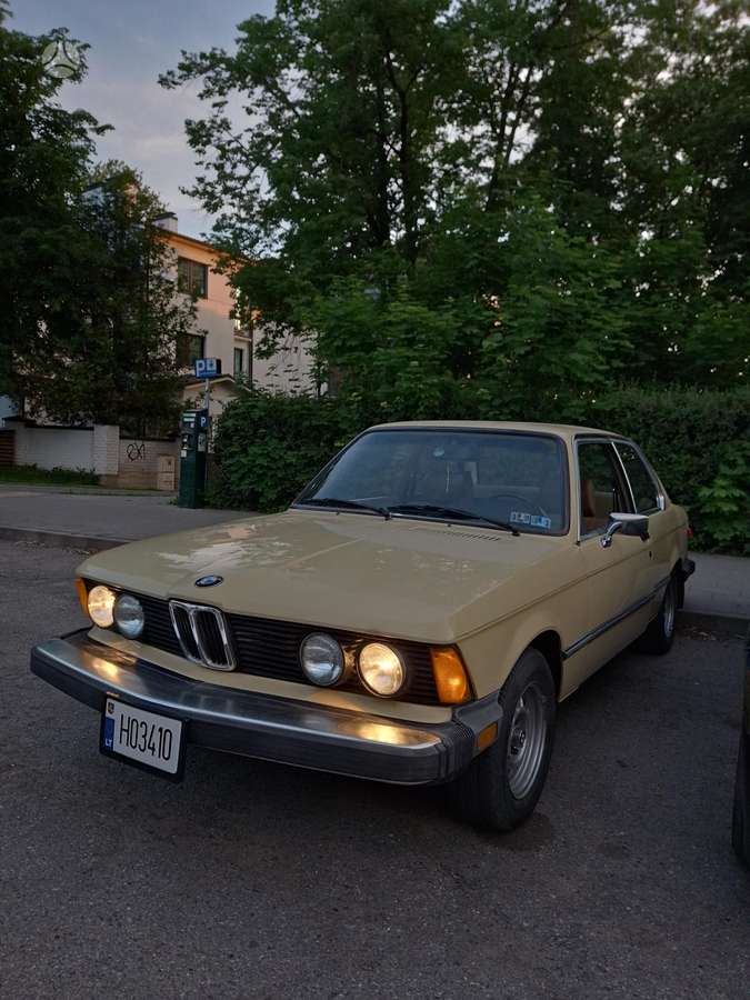 BMW 320, 2.0 l., Седан
