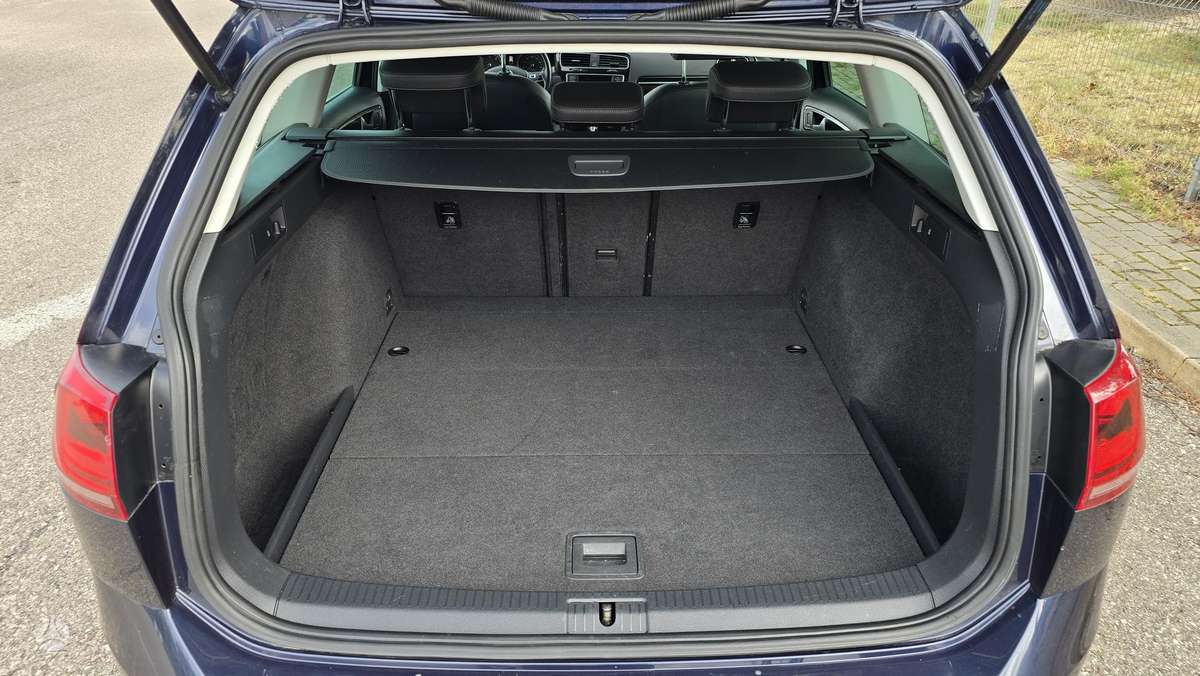 Volkswagen Golf, 1.6 l., Универсал