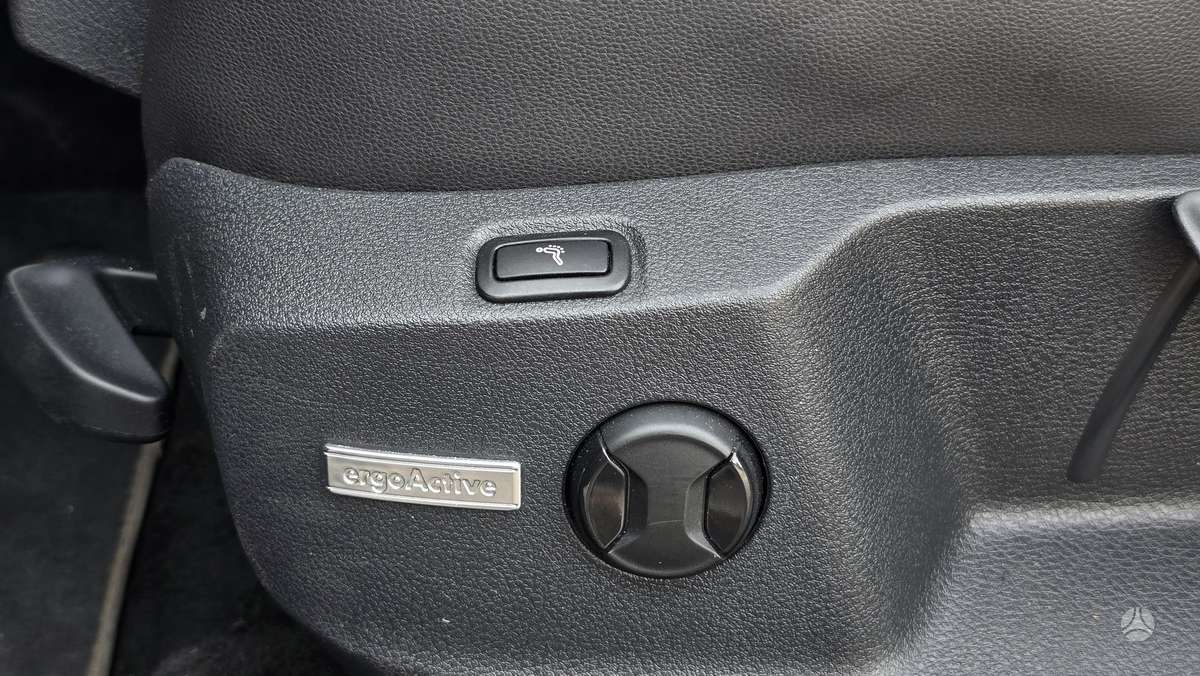 Volkswagen Golf, 1.6 l., Универсал