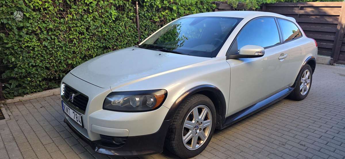 Volvo C30, 2.0 l., coupe