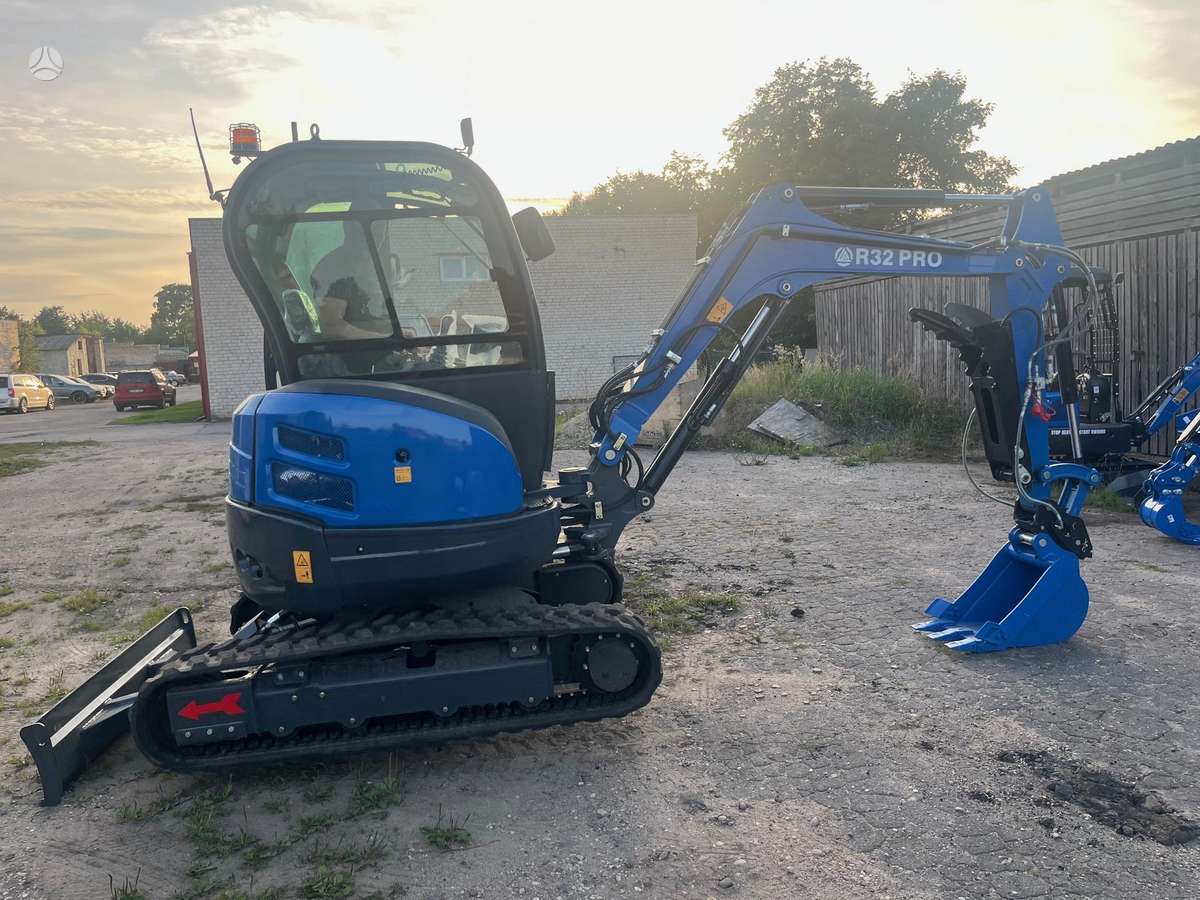 -Kita- 3,2t, excavator