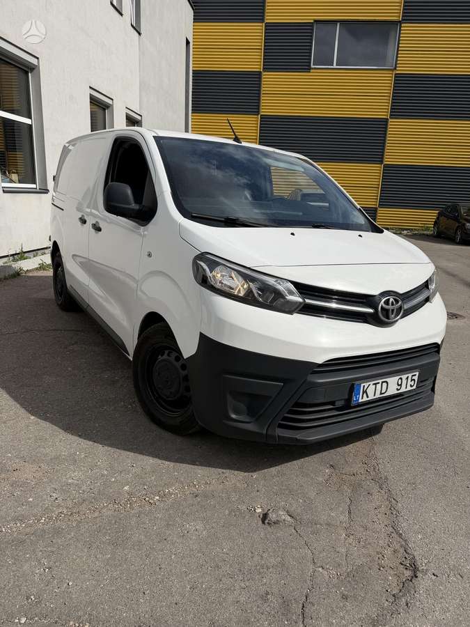 Toyota Proace - 1