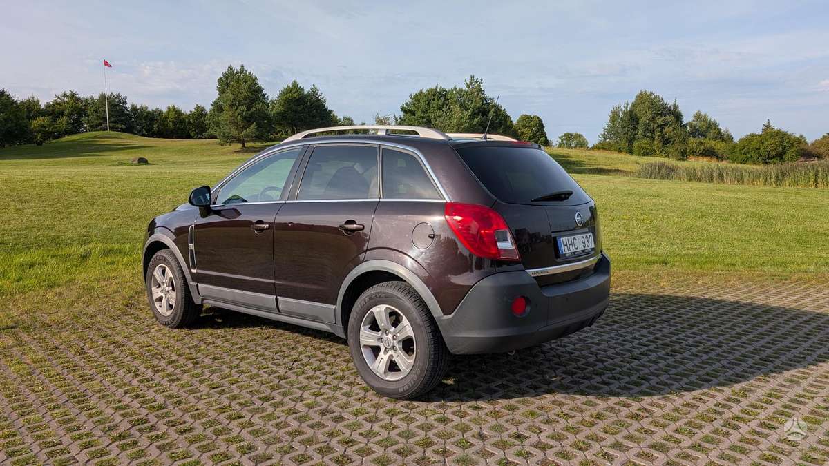 Opel Antara, 2.2 l., Внедорожник / Кроссовер