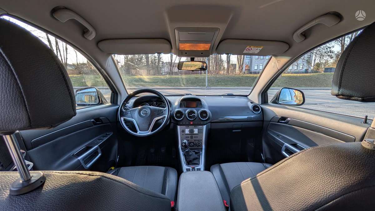 Opel Antara, 2.2 l., Внедорожник / Кроссовер