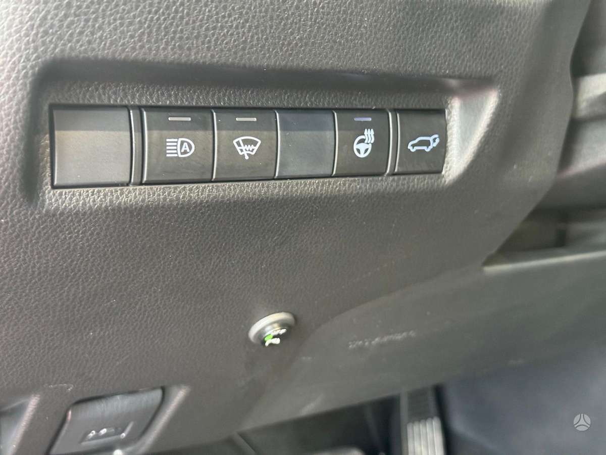 Toyota RAV4 - 12