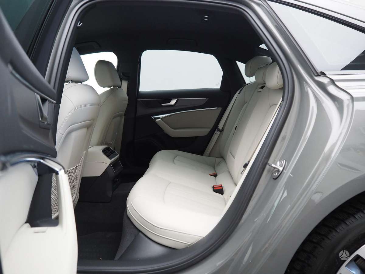 Audi A6, 2.0 l., Седан