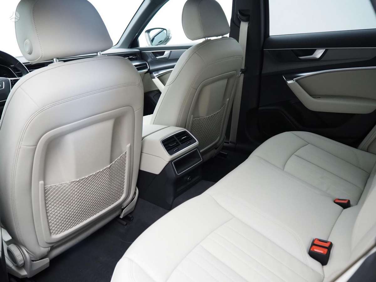 Audi A6, 2.0 l., Седан