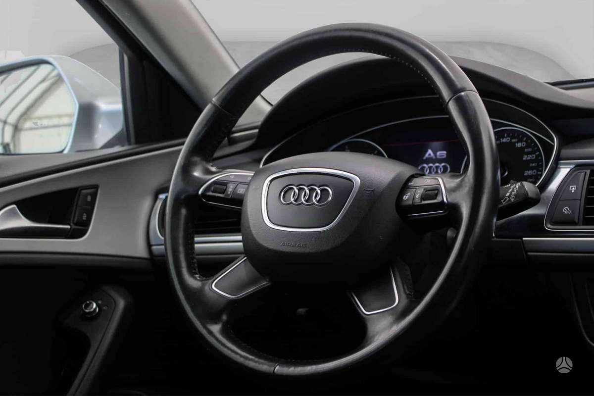 Audi A6, 3.0 l., universalas