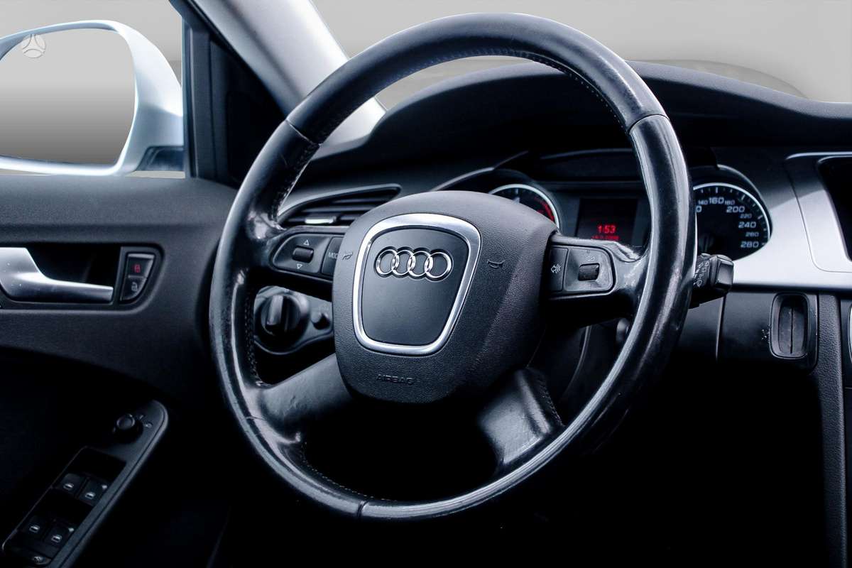 Audi A4, 2.0 l., Универсал