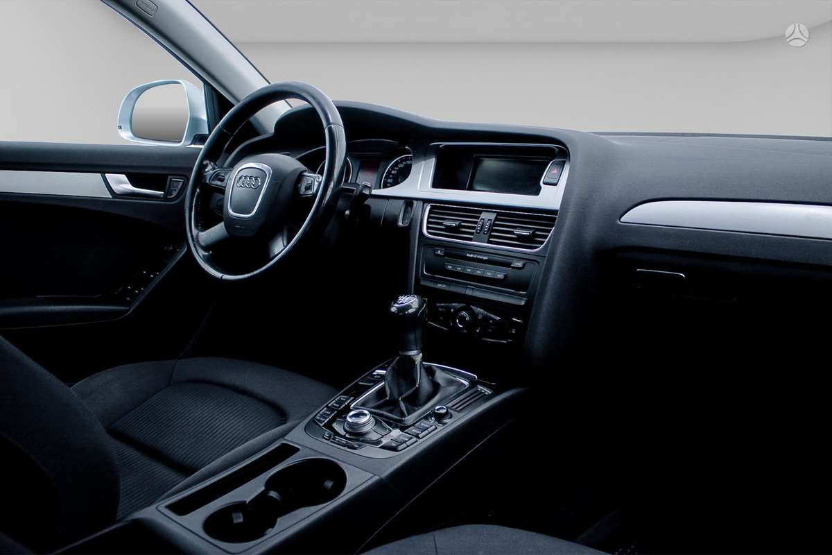 Audi A4, 2.0 l., Универсал