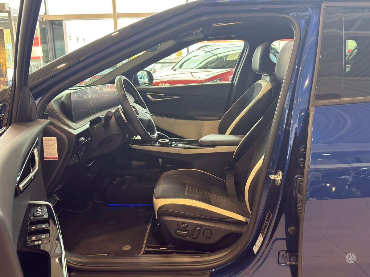Kia EV6, 77 kWh, hatchback