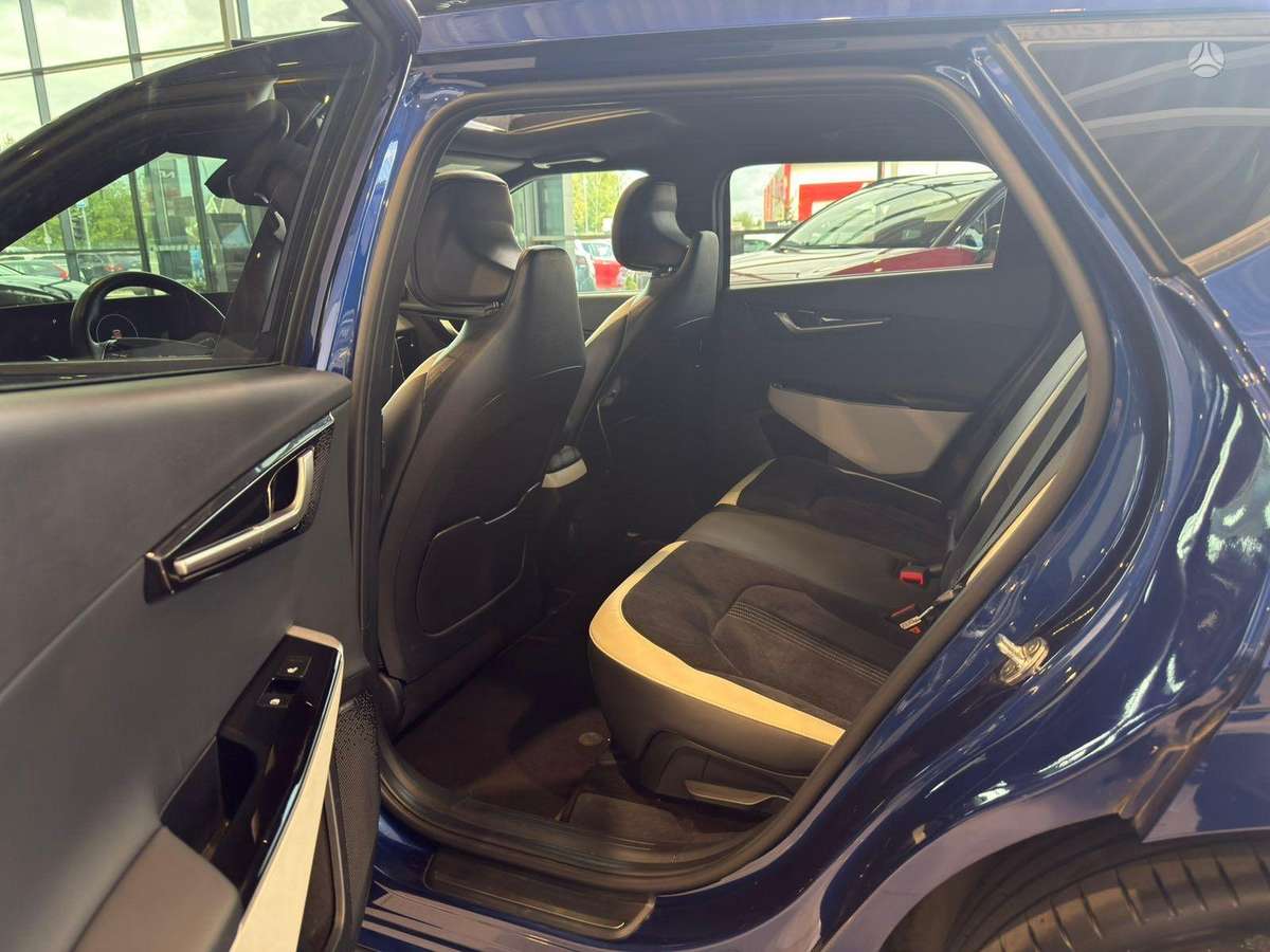 Kia EV6, 77 kWh, hatchback