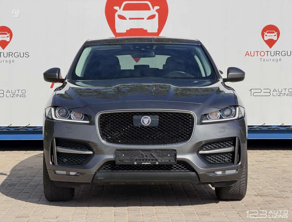 Jaguar F-Pace, 2.0 l., off-road / crossover