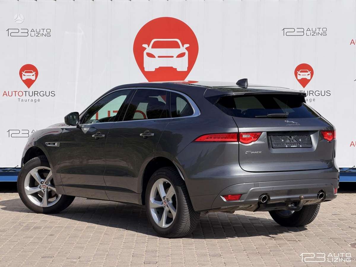 Jaguar F-Pace, 2.0 l., off-road / crossover