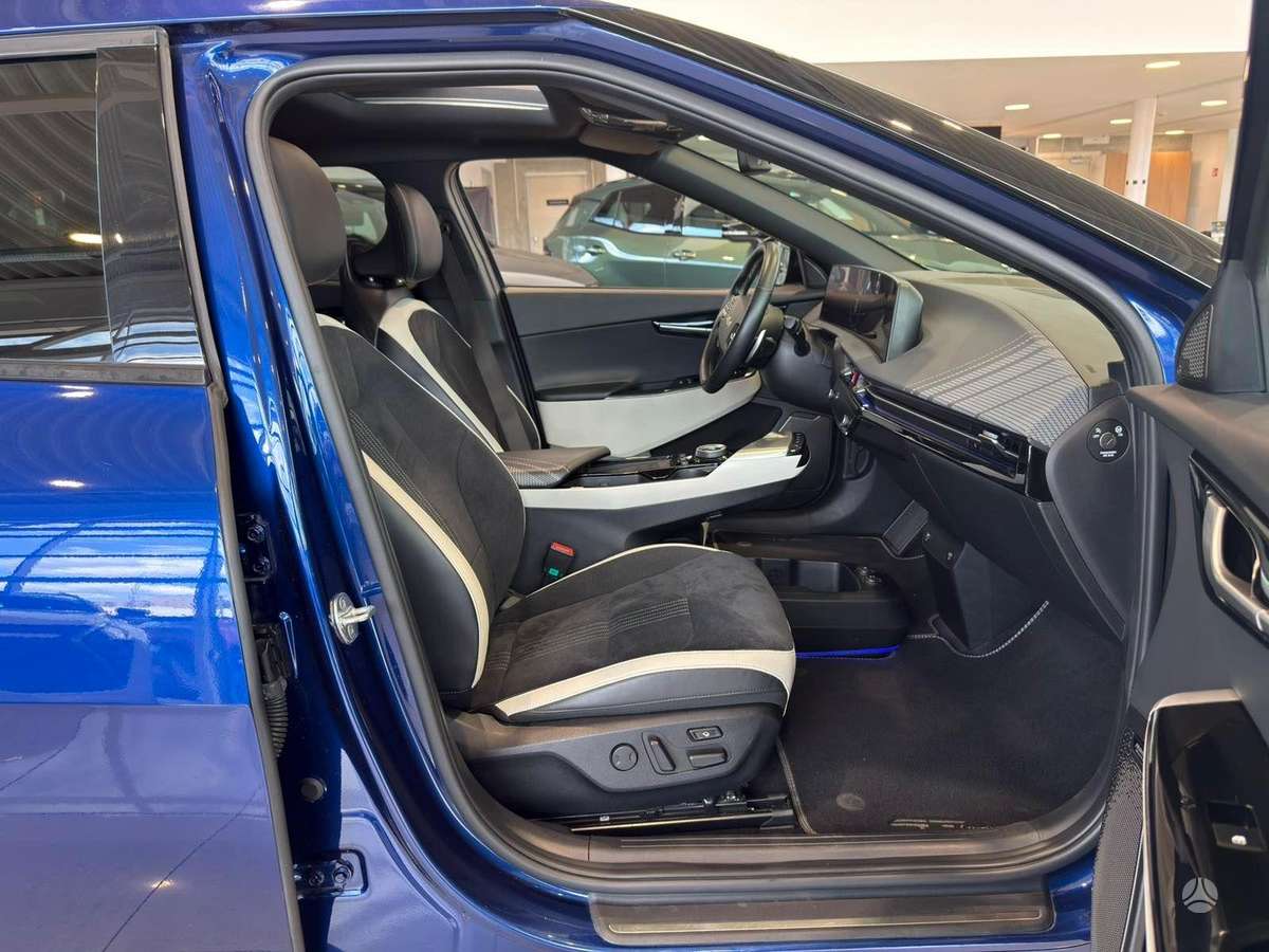 Kia EV6, 77 kWh, hatchback