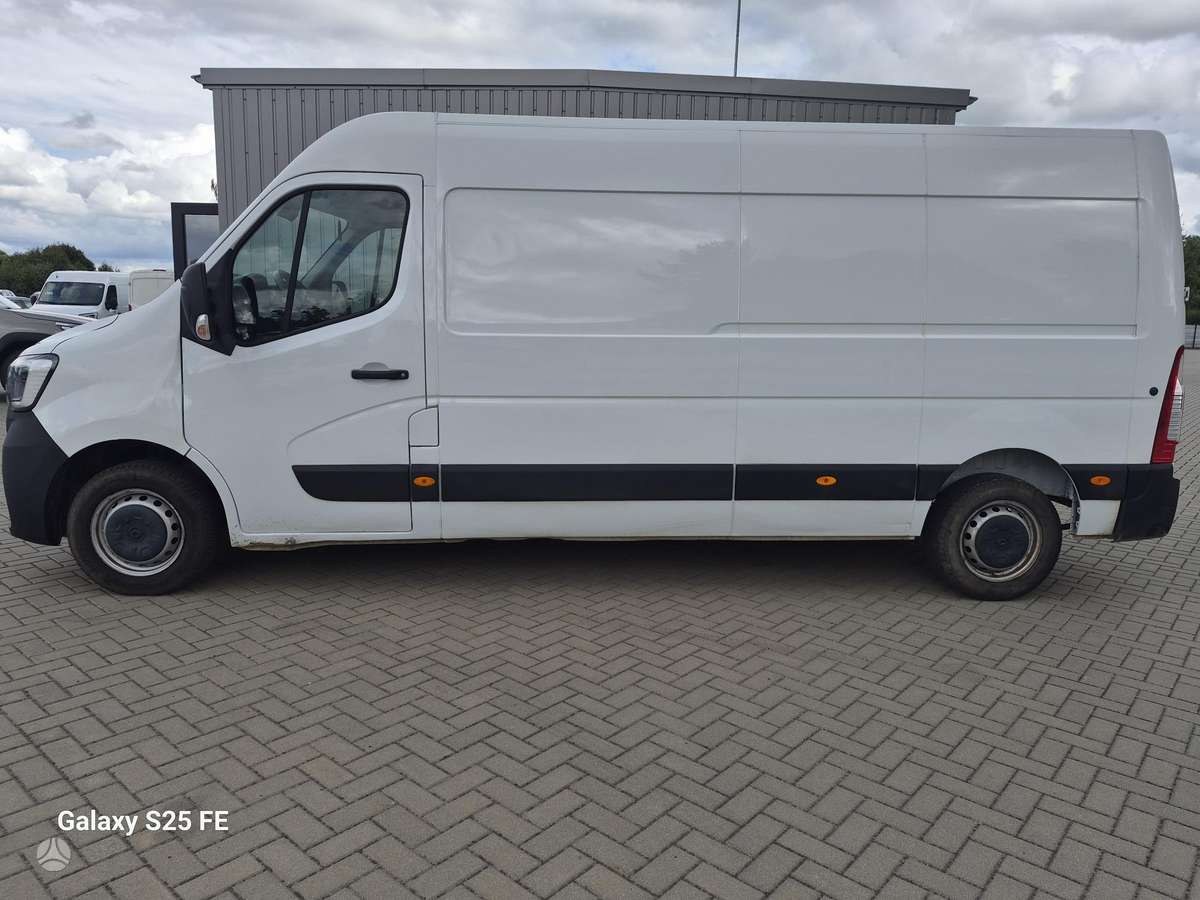 Renault Master, 2.3 l., Минивэн