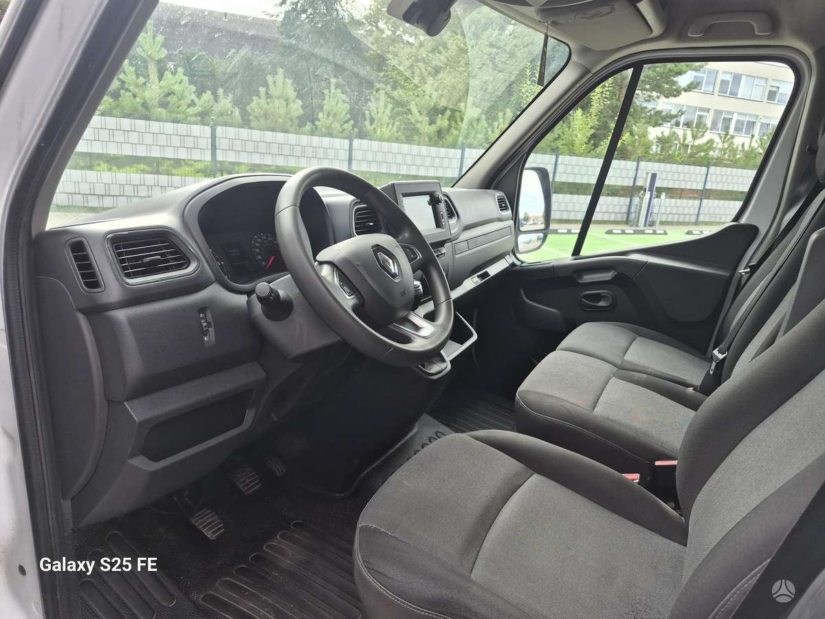 Renault Master, 2.3 l., Минивэн
