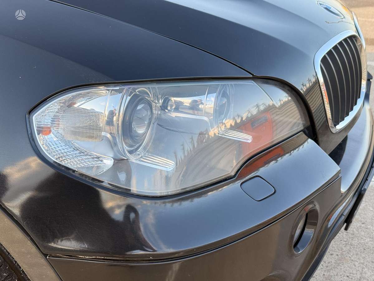 BMW X5, 3.0 l., off-road / crossover