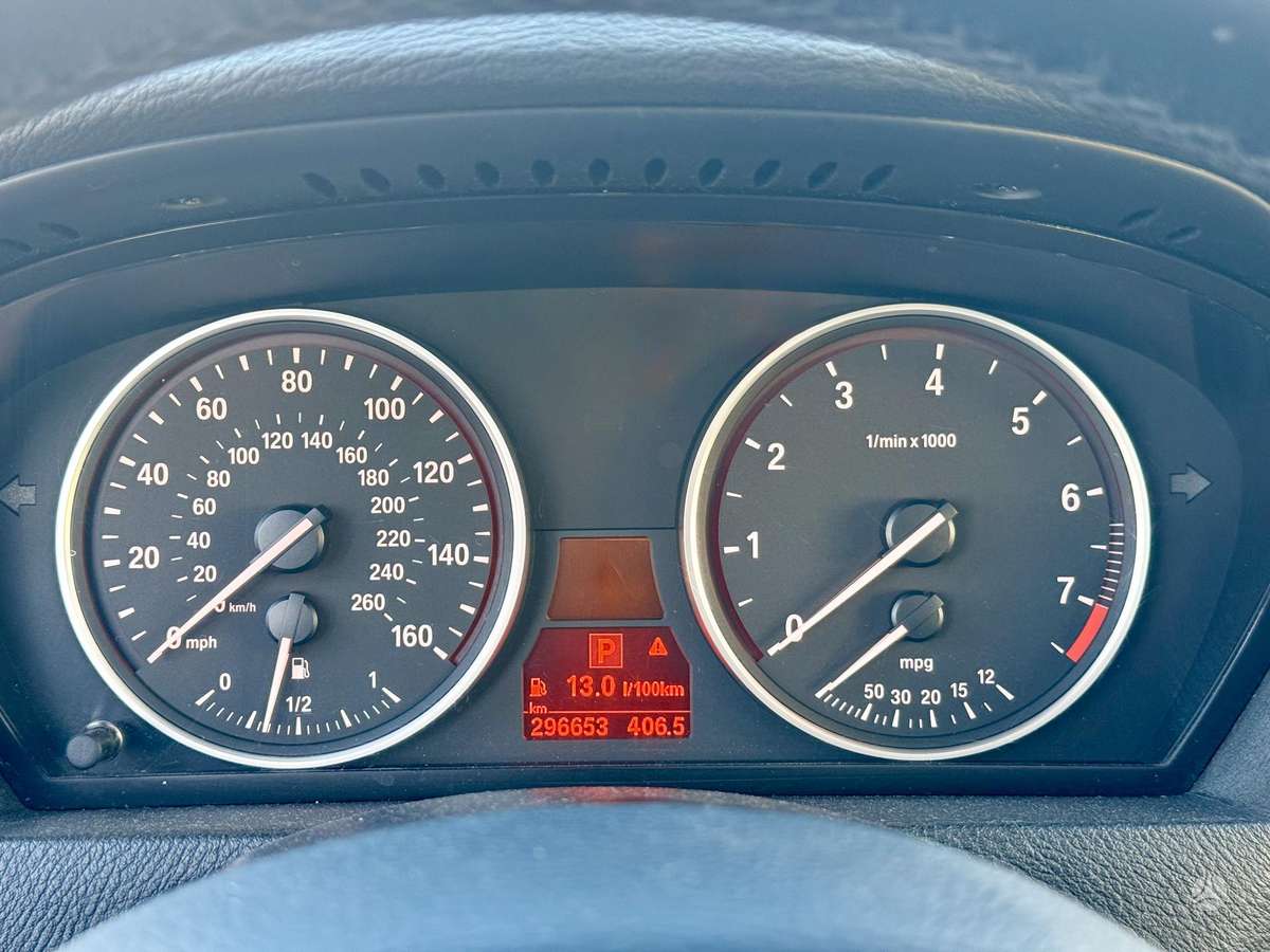 BMW X5, 3.0 l., off-road / crossover