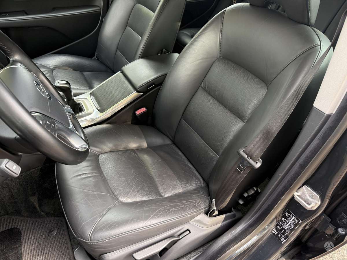 Volvo V70, 2.0 l., wagon