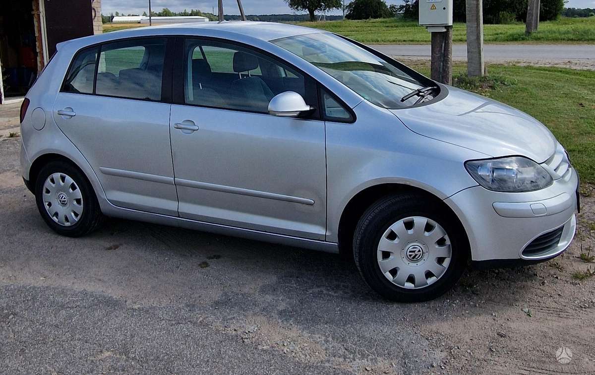 Volkswagen Golf Plus - 7