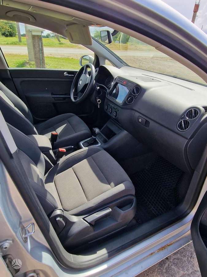 Volkswagen Golf Plus - 8