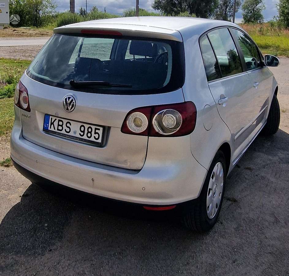 Volkswagen Golf Plus - 10