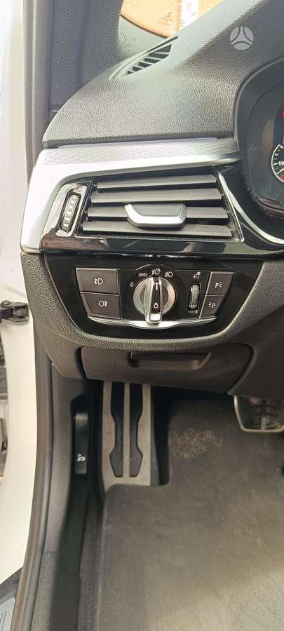 BMW 520, 2.0 l., Универсал