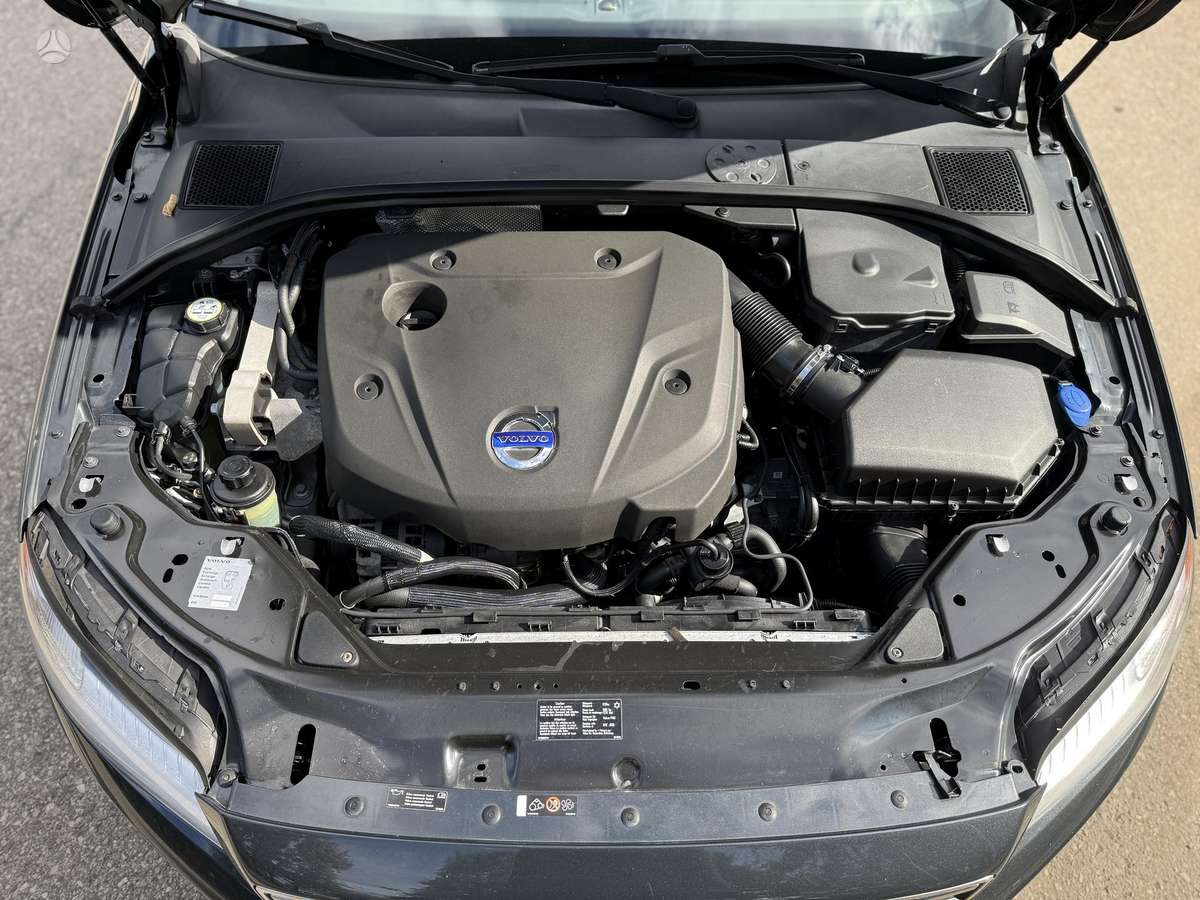 Volvo V70, 2.0 l., Универсал