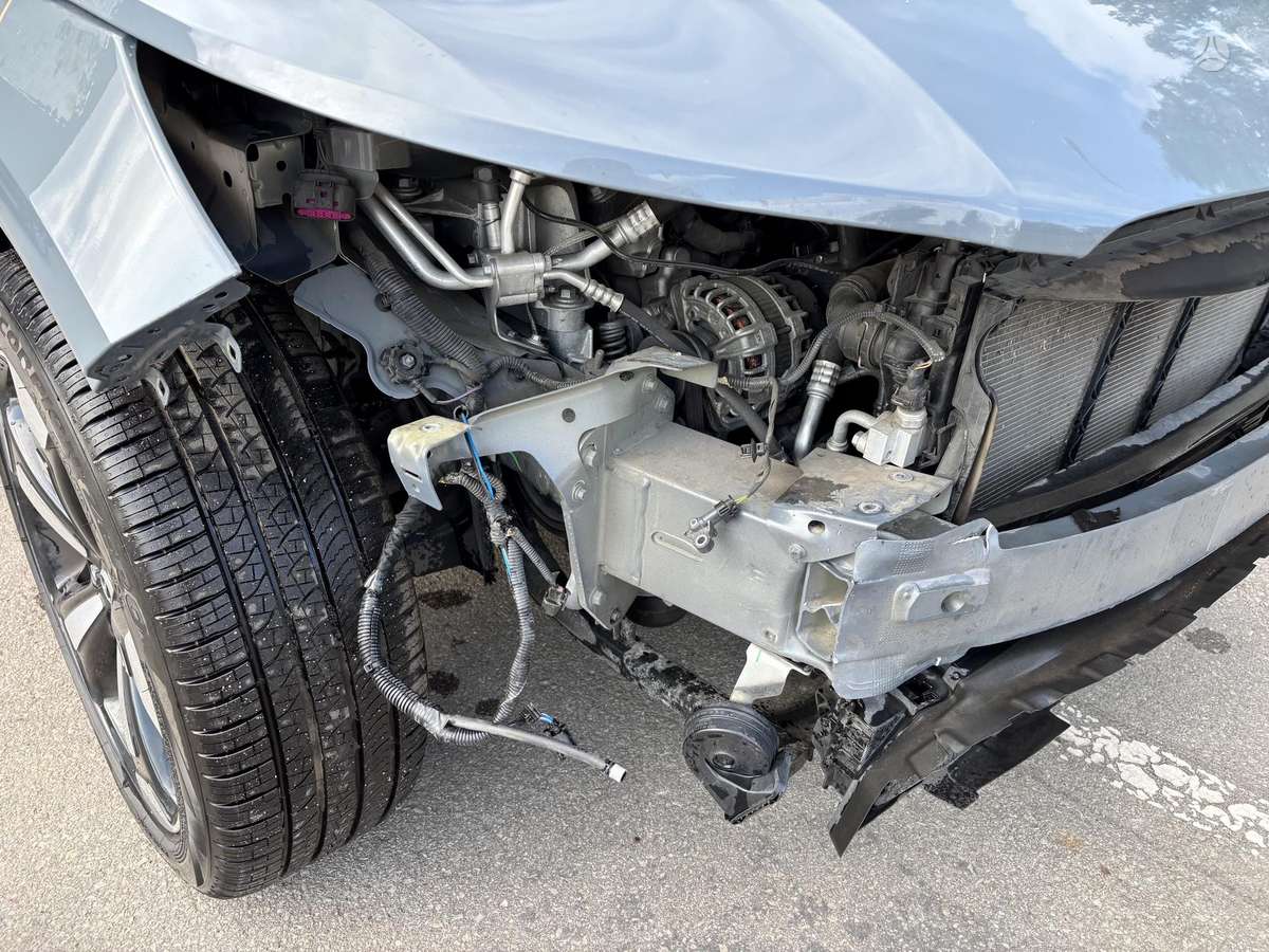 Volvo XC40 - 3