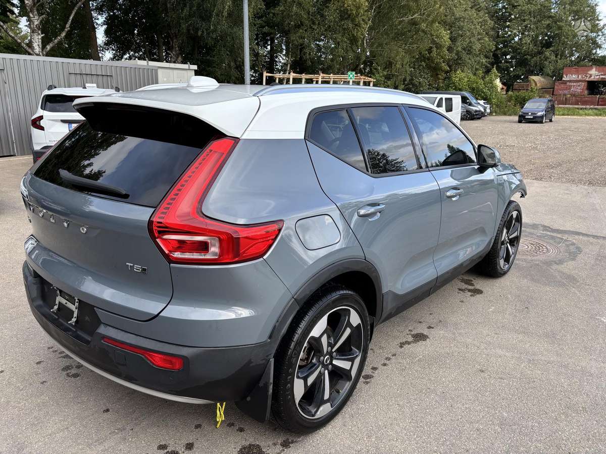 Volvo XC40 - 5
