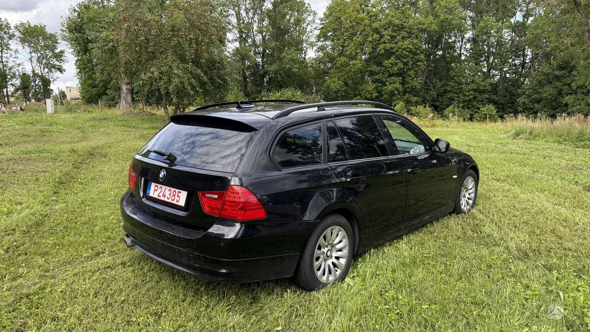 BMW 320, 2.0 l., wagon