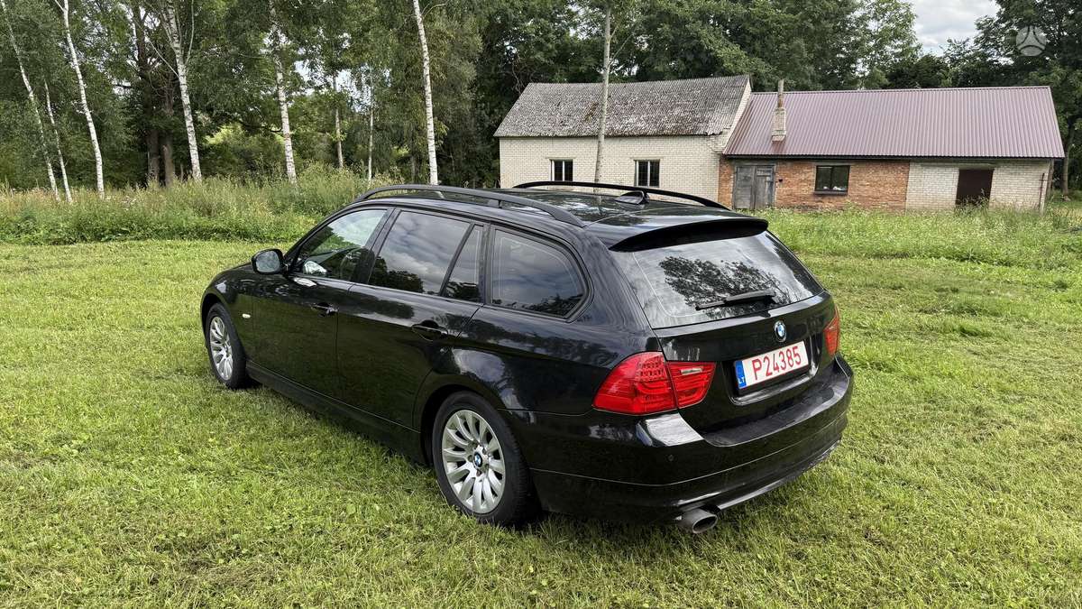 BMW 320, 2.0 l., wagon