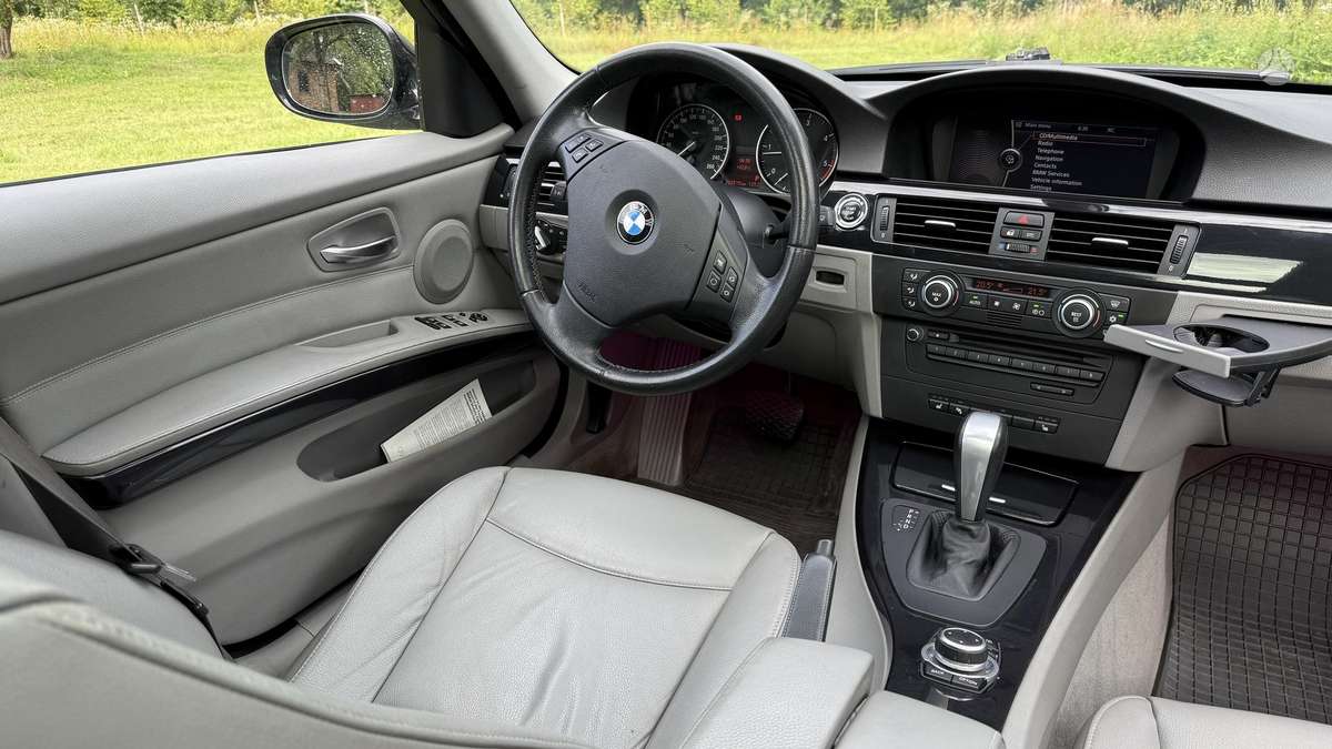 BMW 320, 2.0 l., Универсал