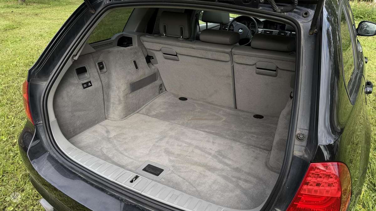 BMW 320, 2.0 l., wagon
